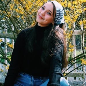 Meet your Posher, Cassie